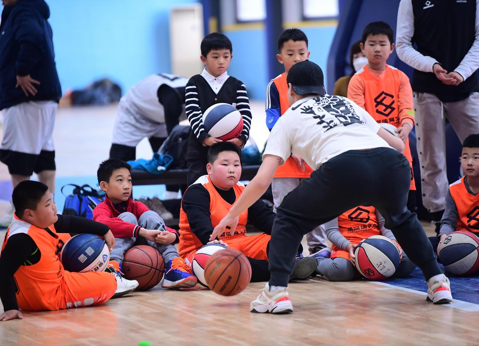 篮球辽宁俱乐部冠军是谁_辽宁篮球俱乐部总冠军是谁_辽宁篮球冠名