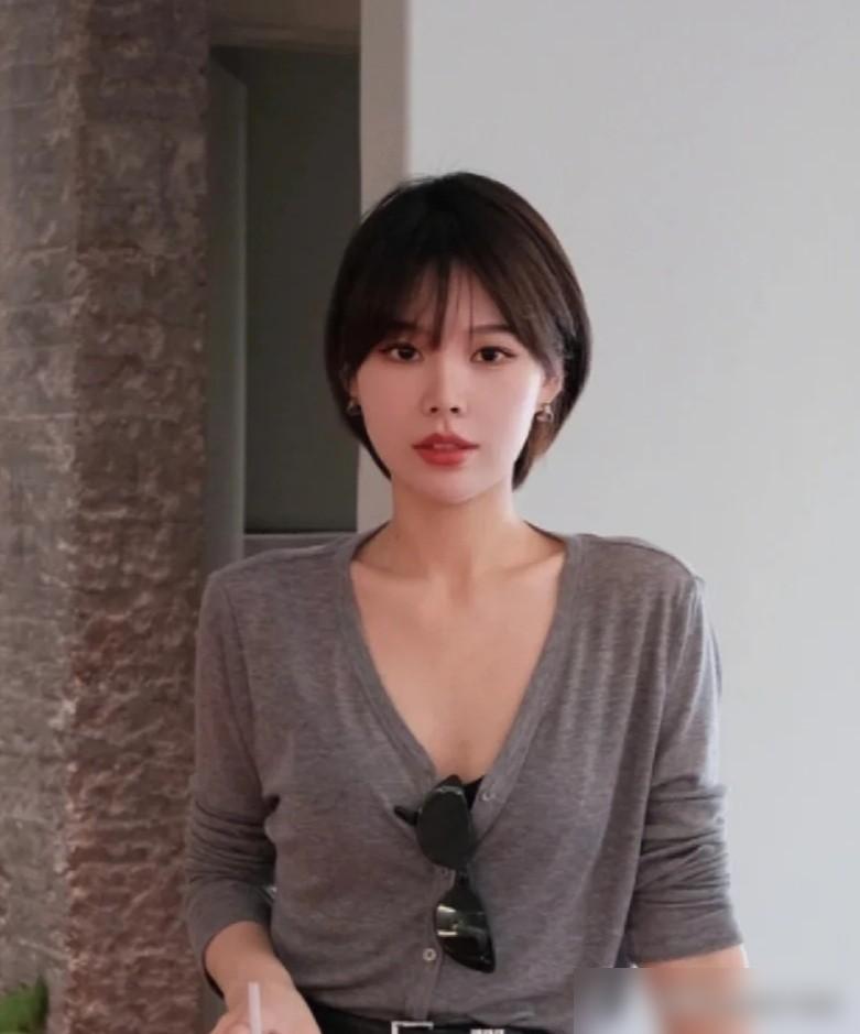 长发教程既简单又好看_生活小技巧长发_长发技巧生活小妙招视频