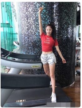 健身房打沙袋的都是什么人_健身打沙袋视频_明星健身房打沙袋