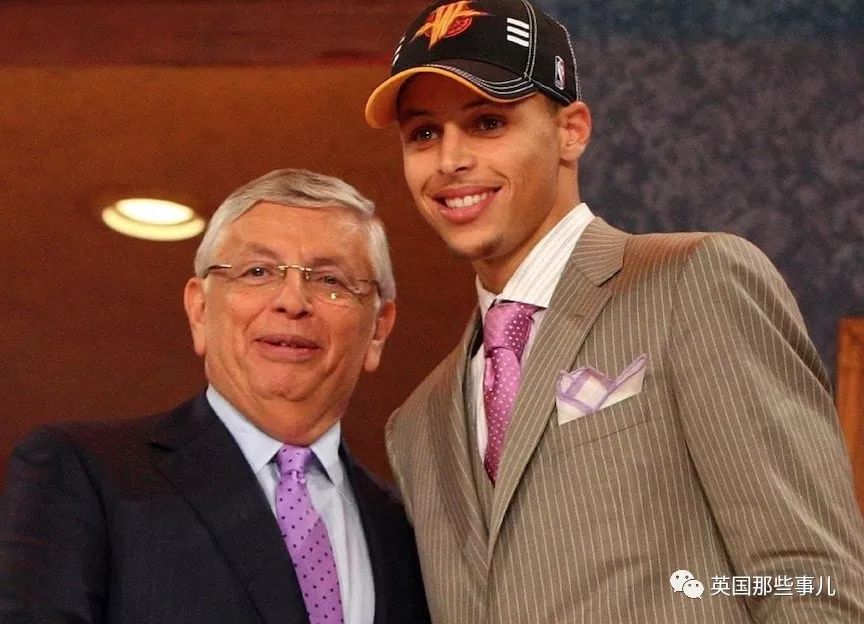 中国球员在nba拿冠军_中国篮球球员谁拿nba冠军_拿nba冠军的中国人