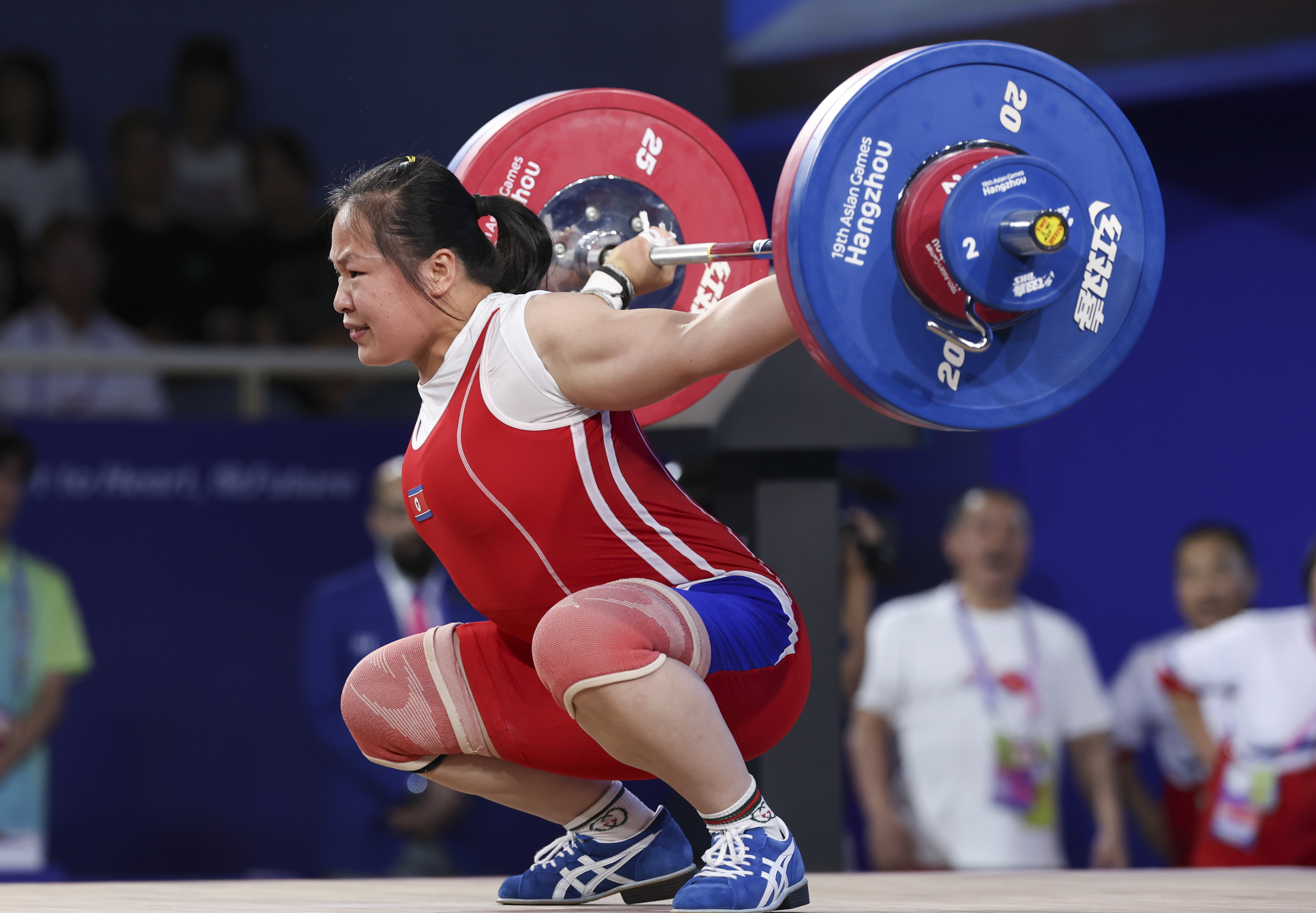 北京亚运会女子举重冠军_杭州亚运会女子举重冠军都是谁_亚运会举重比赛
