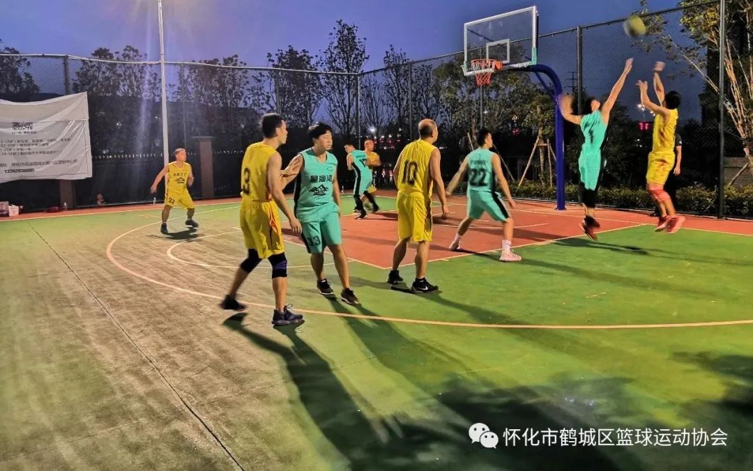 篮球比赛投篮犯规_篮球投篮犯规规则国际篮联_投篮犯规具体说明