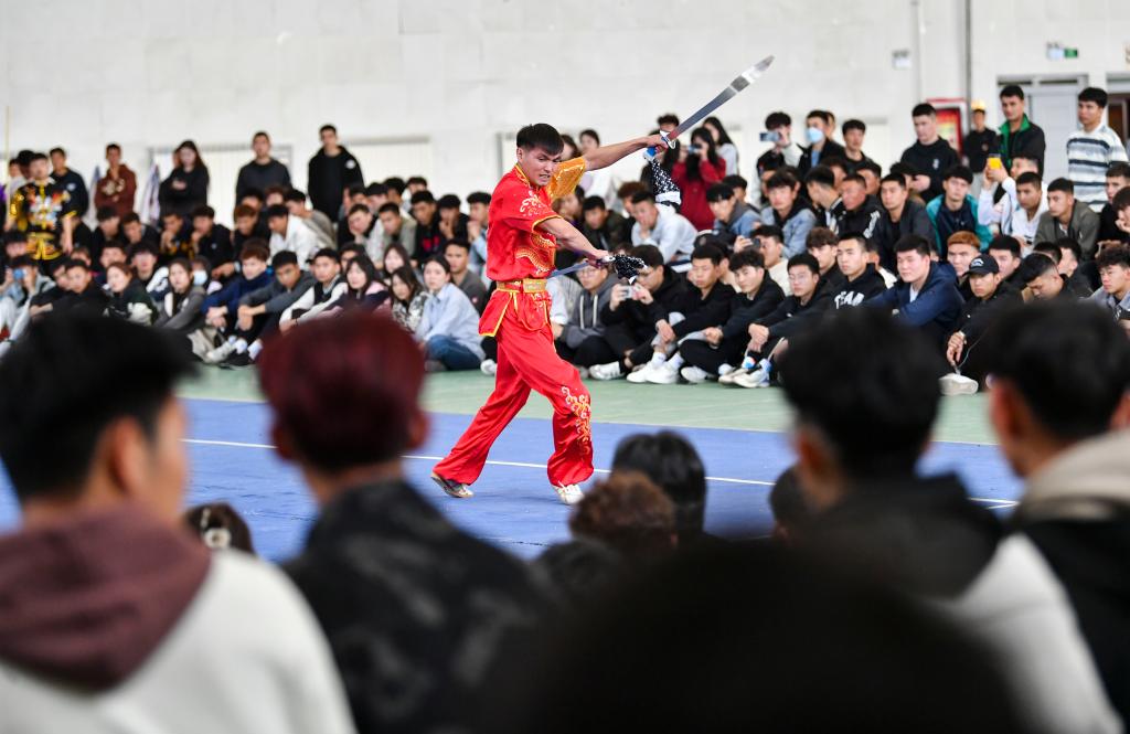 全国篮球小学生冠军_故城小学篮球比赛冠军_2019小学篮球比赛